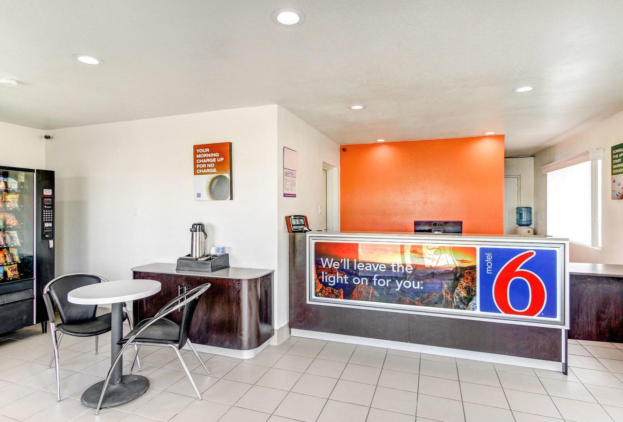 6 Waco - Lacy Lakeview Hotel 3*